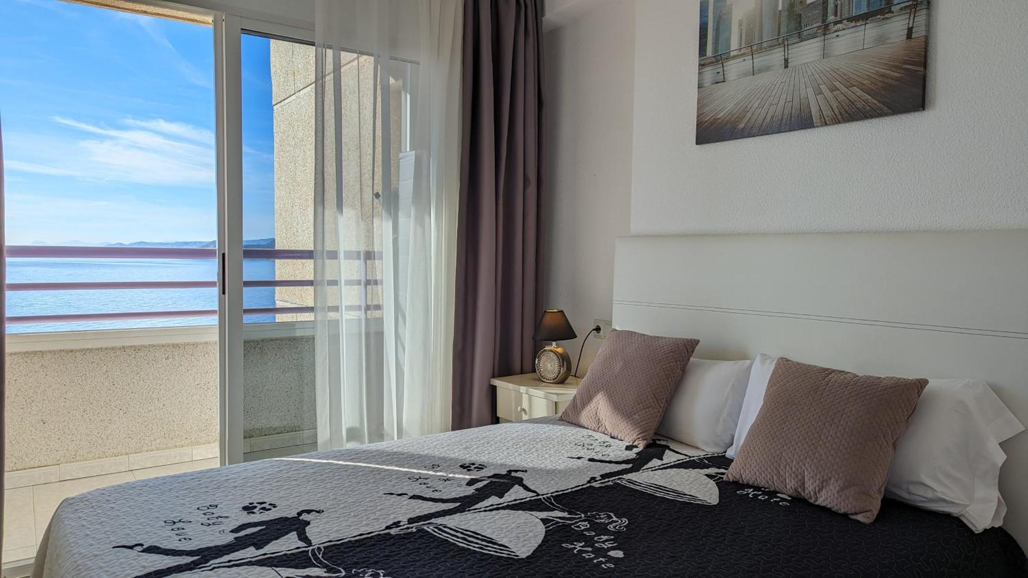 Tropic Mar Sea View Apartments Бенідорм Екстер'єр фото
